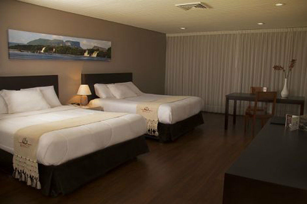 Hotel Paseo De Las Mercedes Caracas Luaran gambar